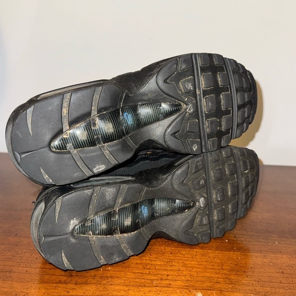 Nike Air Max 95 'Anthracite' BQ3168-002 Size 8.5 - Picture 11 of 13